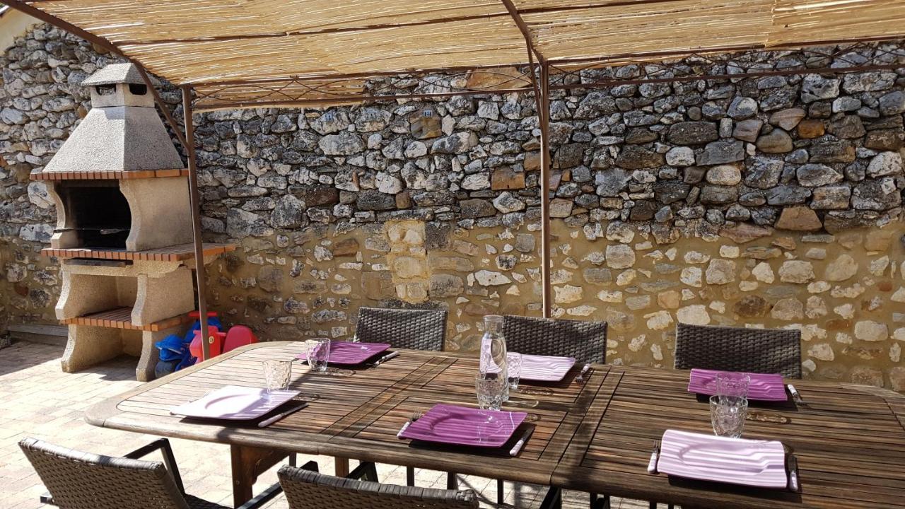 Bienvenue Chez Romane Aigueze Eksteriør bilde